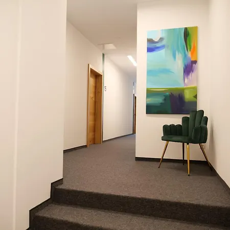 Kirchenwirt Kunsthotel *