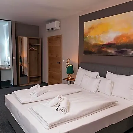 Hotel Kirchenwirt Kunsthotel