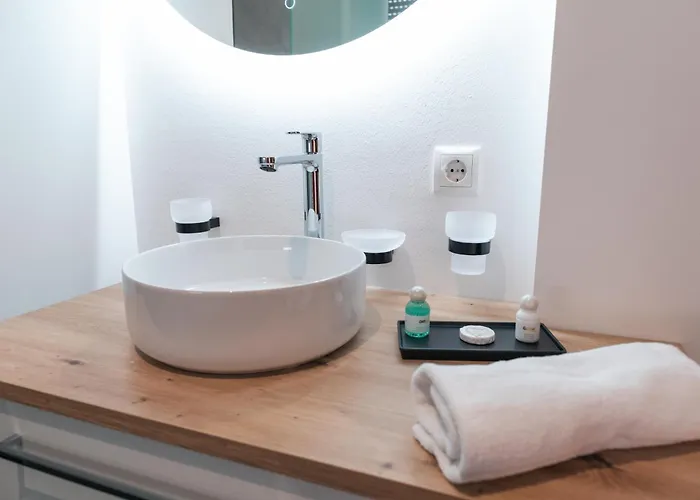 酒店 Kirchenwirt Kunsthotel