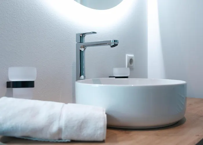 Kirchenwirt Kunsthotel * ستوبيبرغ